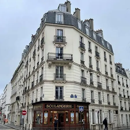Exquisite Near Jean Moulin Museum Couche Apartment *